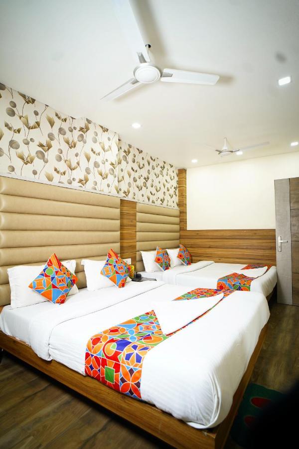 Hotel Delhi Darshan Deluxe-By Rsl Hospitality 新德里 外观 照片